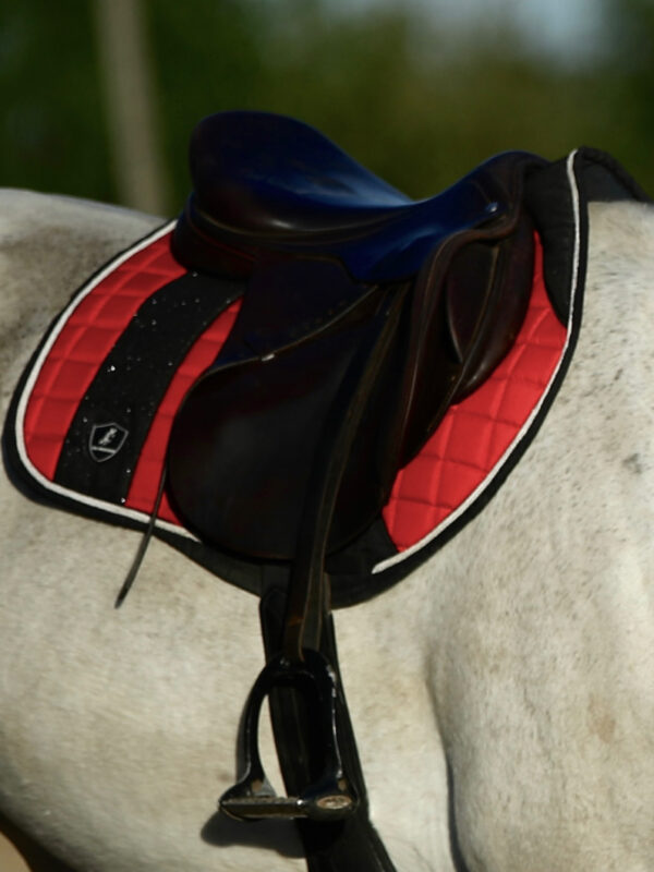 Czaprak Elin Full Czerwony