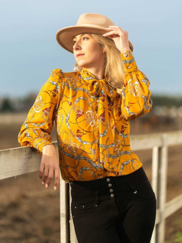 Musztardowa Wiskozowa Koszula Cavalia d’Or