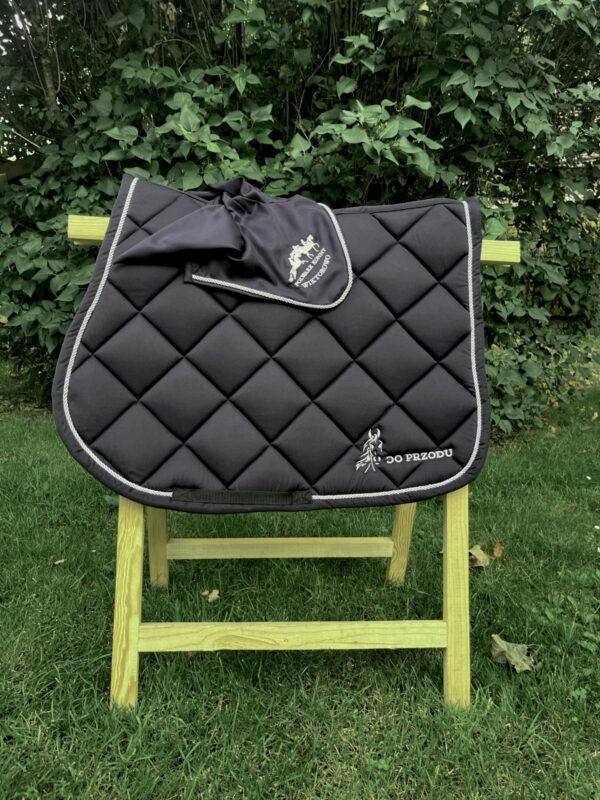 Zestaw na indywidualne zamówienie: Czaprak Skokowy Elegant + nauszniki Elegant